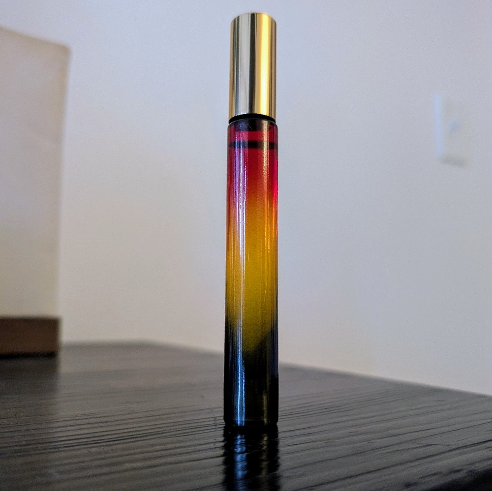 L.A.M.B. L Perfume Roller by Gwen Stefani